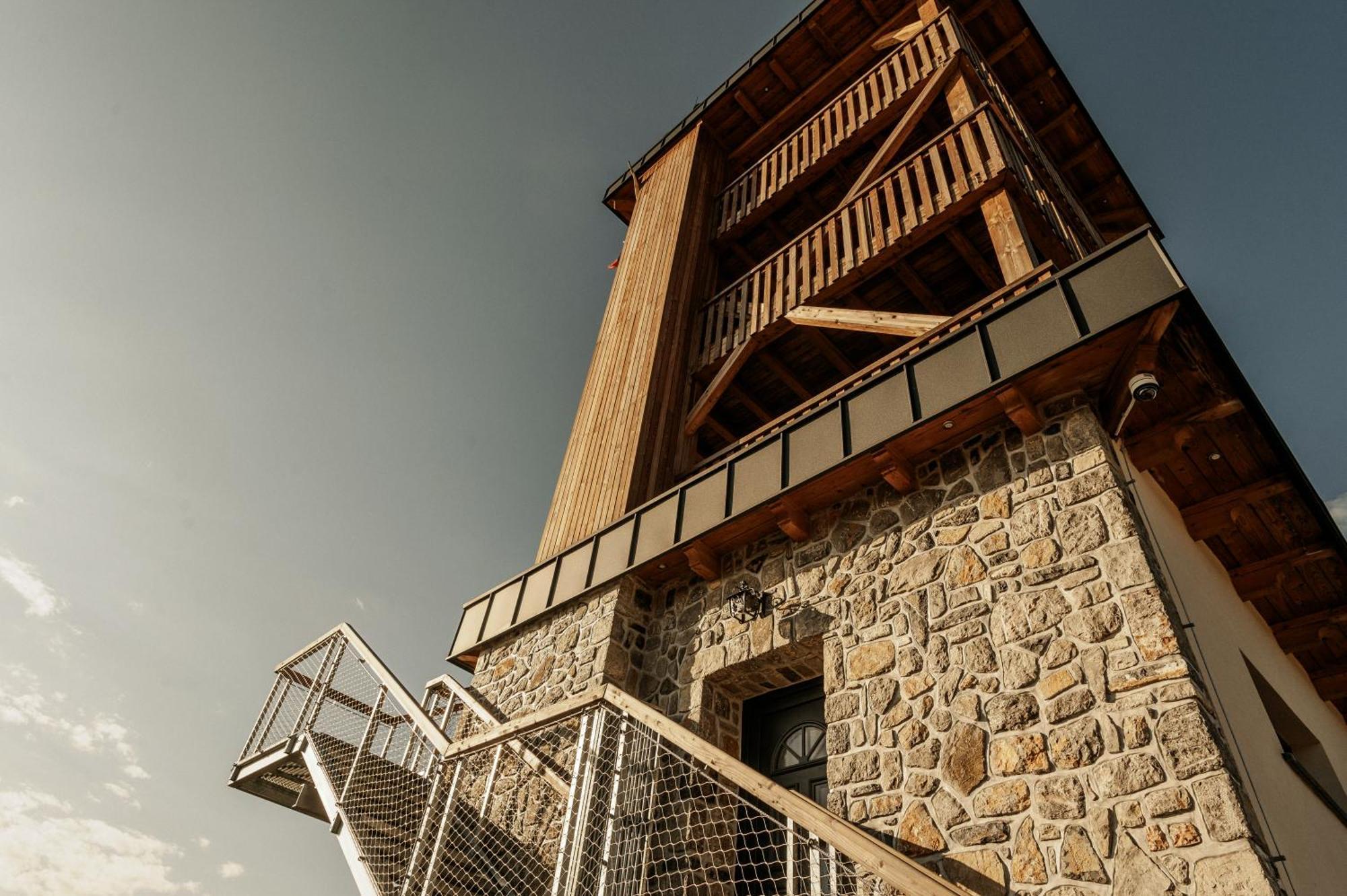 Gostilnica Orle - Sleeping In The Tower Hotel Skofljica Exterior photo